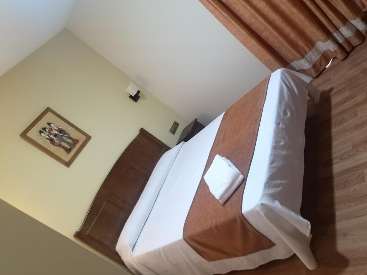 Hotel Pattaya Mocejon Ngoại thất bức ảnh