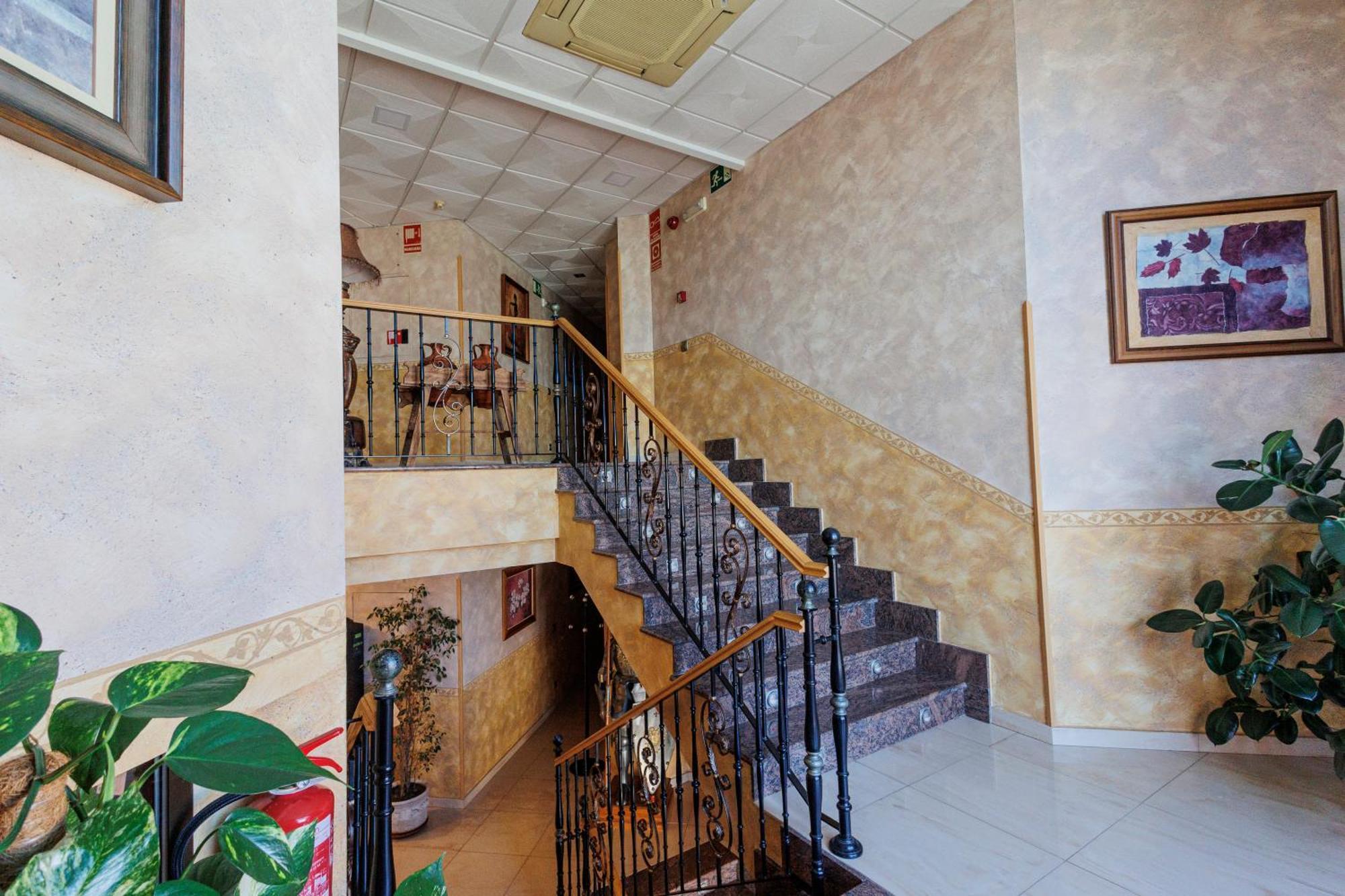 Hotel Pattaya Mocejon Ngoại thất bức ảnh