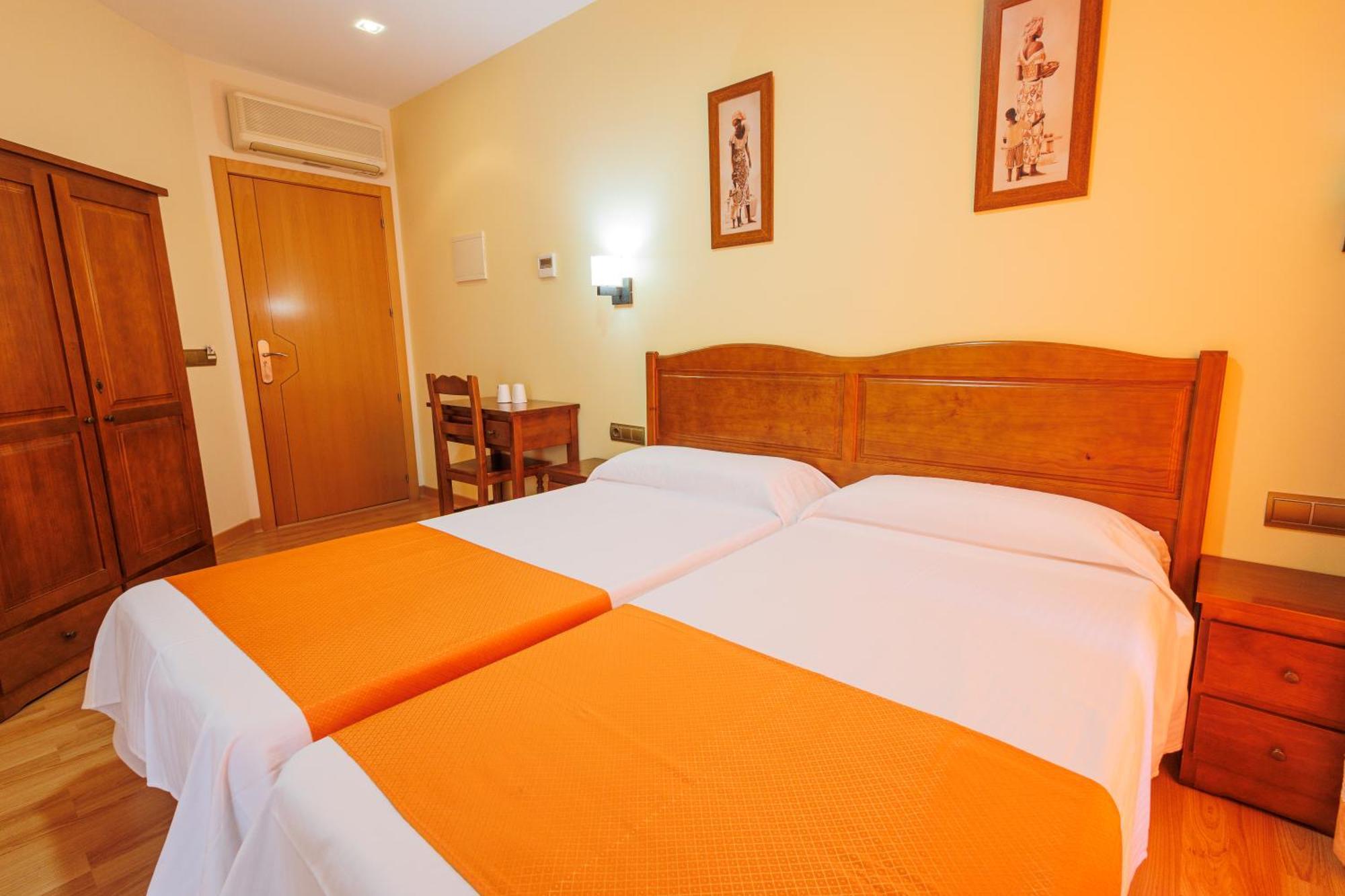 Hotel Pattaya Mocejon Ngoại thất bức ảnh
