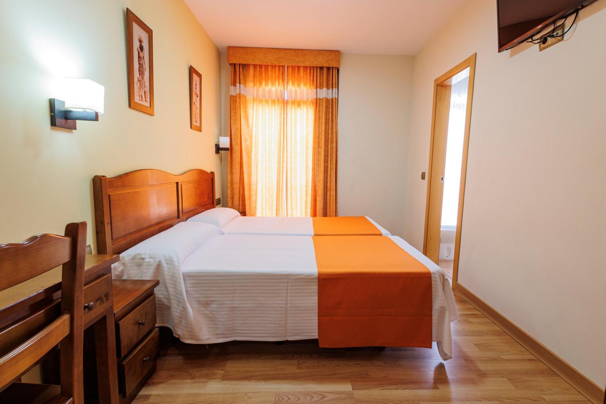 Hotel Pattaya Mocejon Ngoại thất bức ảnh