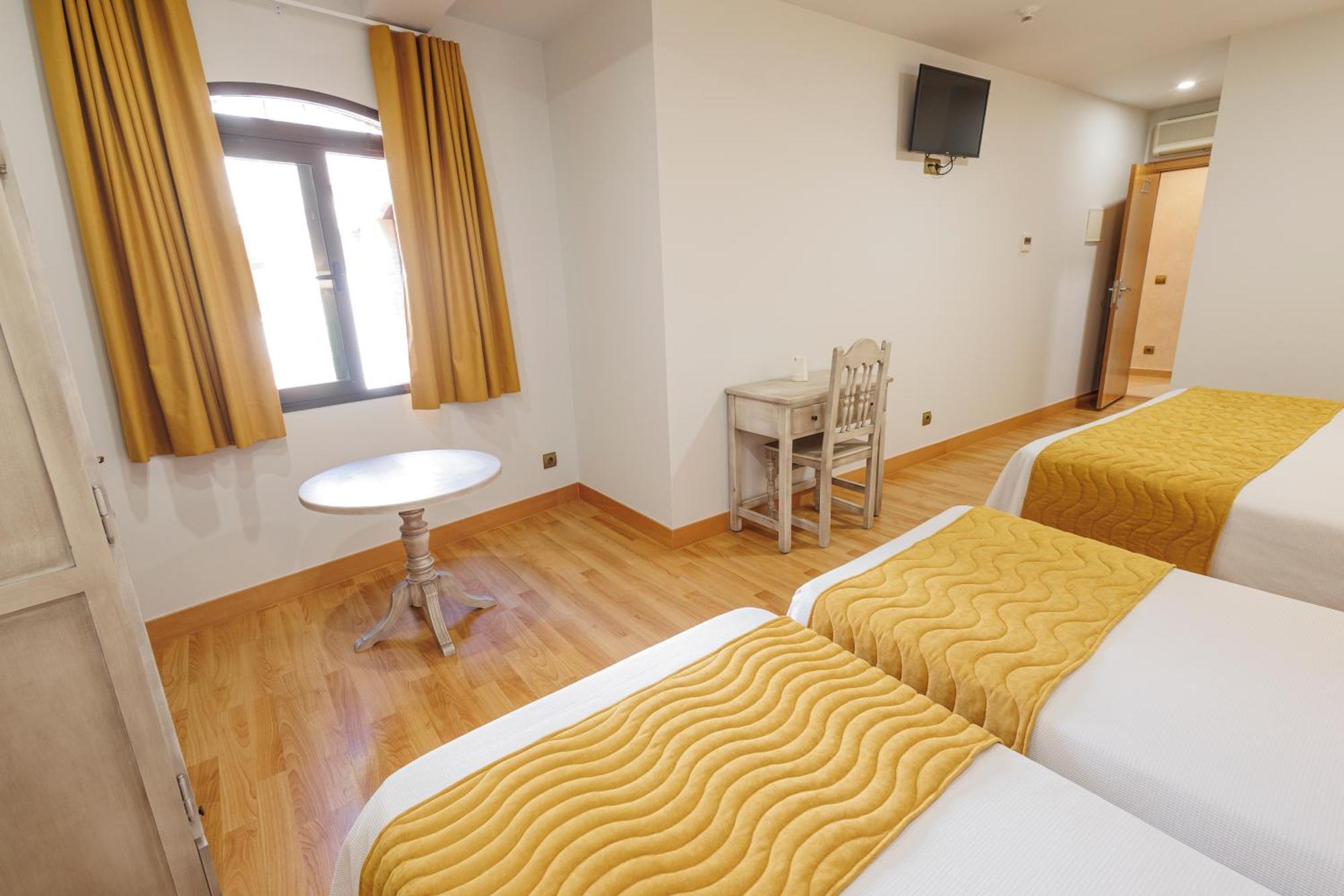 Hotel Pattaya Mocejon Ngoại thất bức ảnh