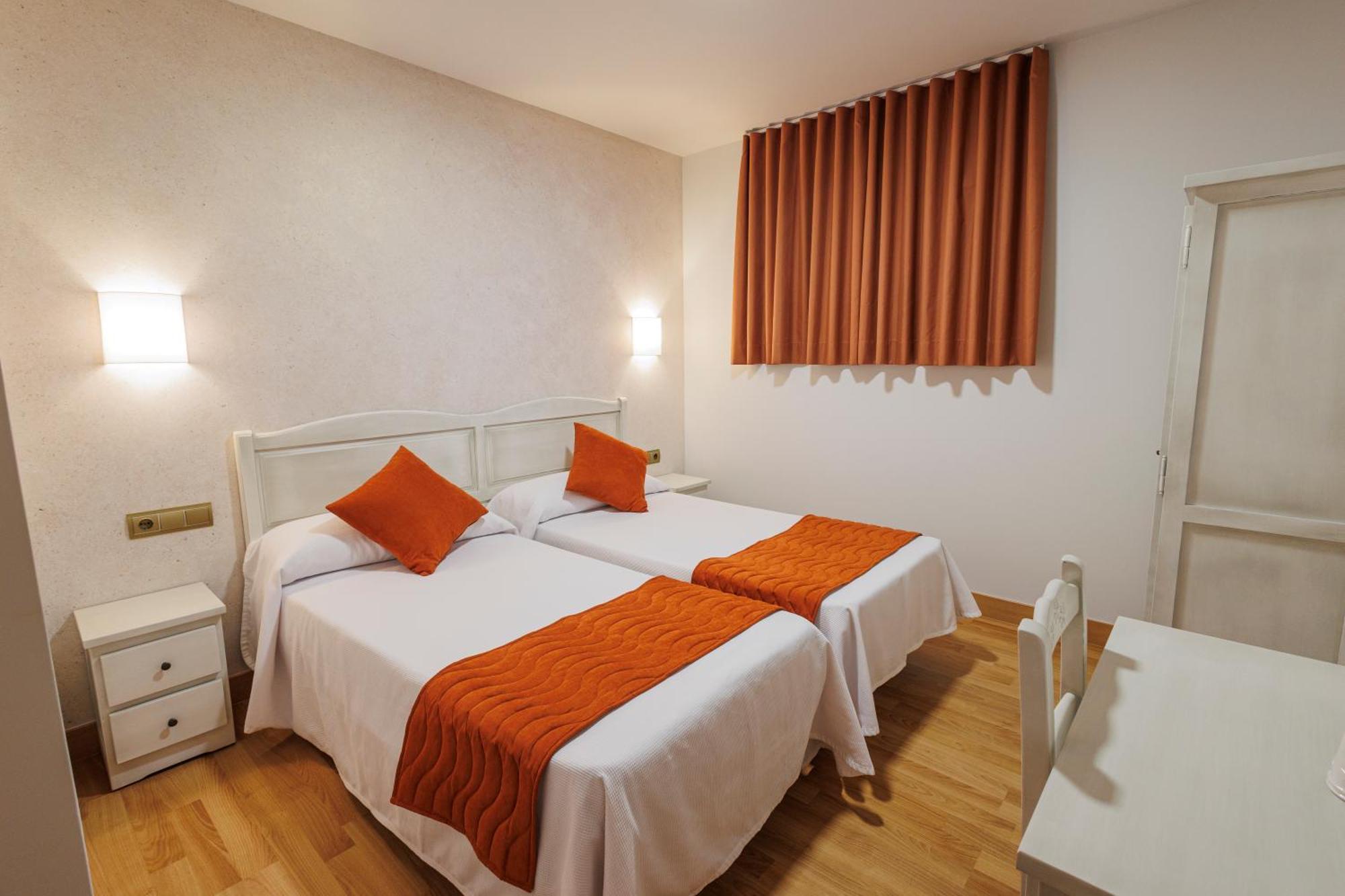 Hotel Pattaya Mocejon Ngoại thất bức ảnh